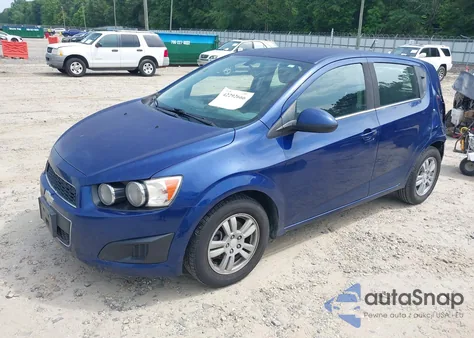 2014 Chevrolet Sonic Lt Auto z USA, uszkodzony, nr VIN 1G1JC6SG3E4147561